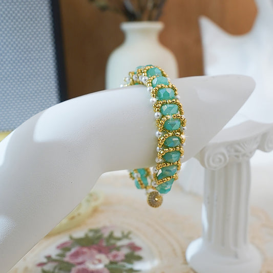 Handicraft "Verdant Radiance" Forest Gold Bracelet Collection